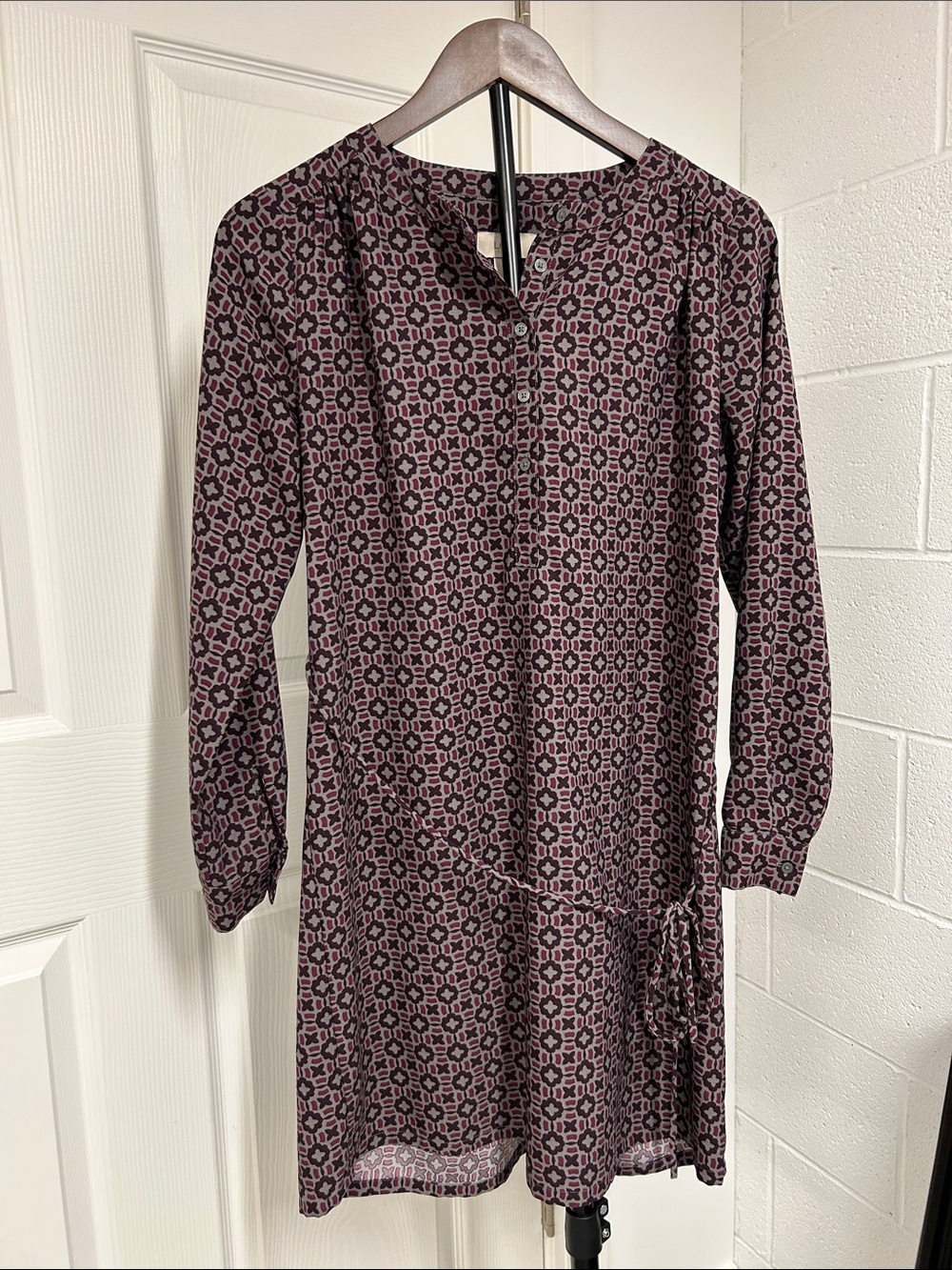 LOFT Long Sleeve Geometric Print Dress - Red and Black
